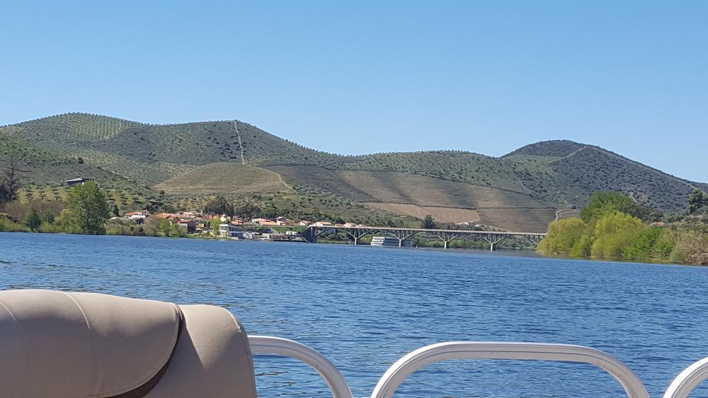 Hospedaria Do Convento D'Aguiar- Turismo De Habitacao フィゲイラ・デ・カステロ・ロドリゴ エクステリア 写真