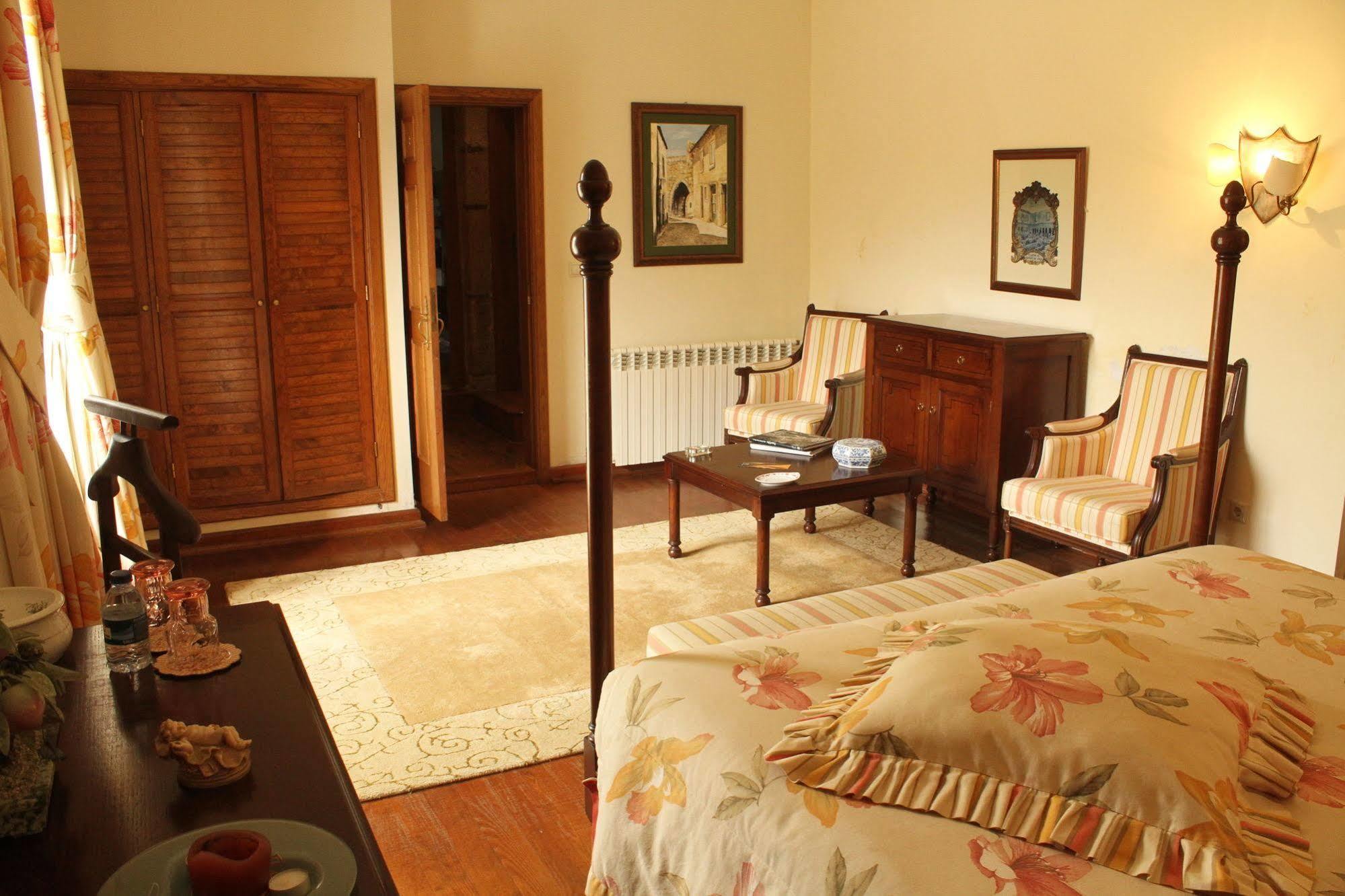 Hospedaria Do Convento D'Aguiar- Turismo De Habitacao フィゲイラ・デ・カステロ・ロドリゴ エクステリア 写真